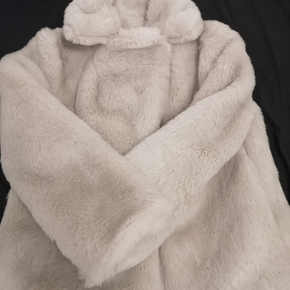 Aritzia (Sunday best )Just like brand new - Picture 3 of 7